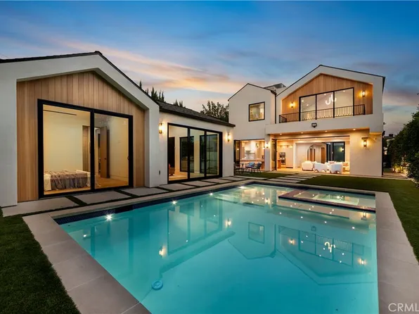 16749 Addison St, Encino, CA 91436