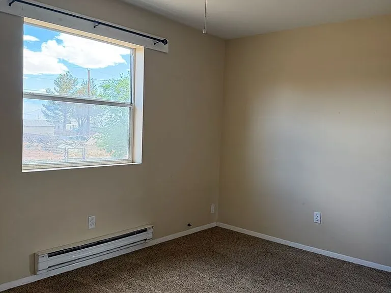 8 Alicia Dr — Photo 10