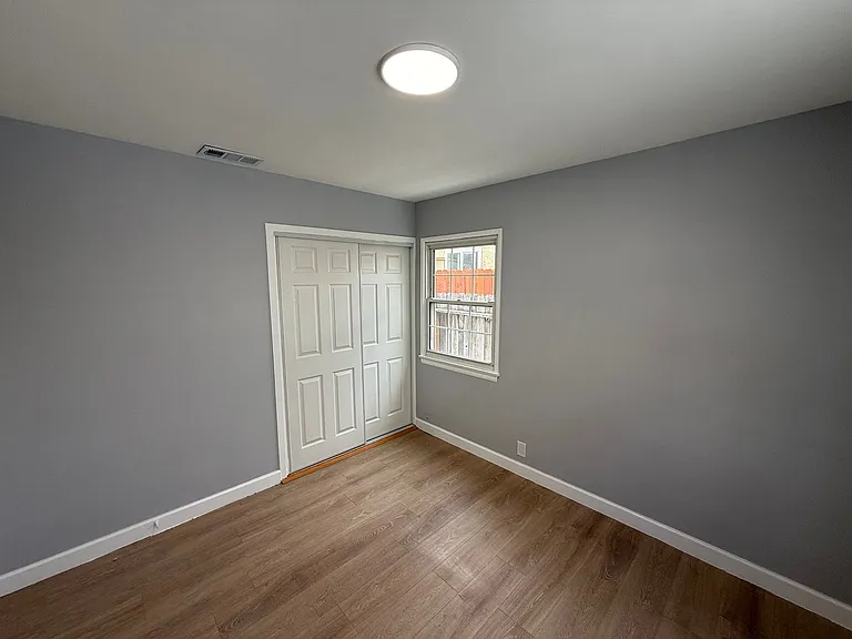 10712 Vena Ave — Photo 9