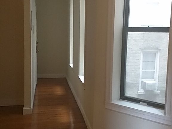 2nd image of 120 E 82nd St APT 6