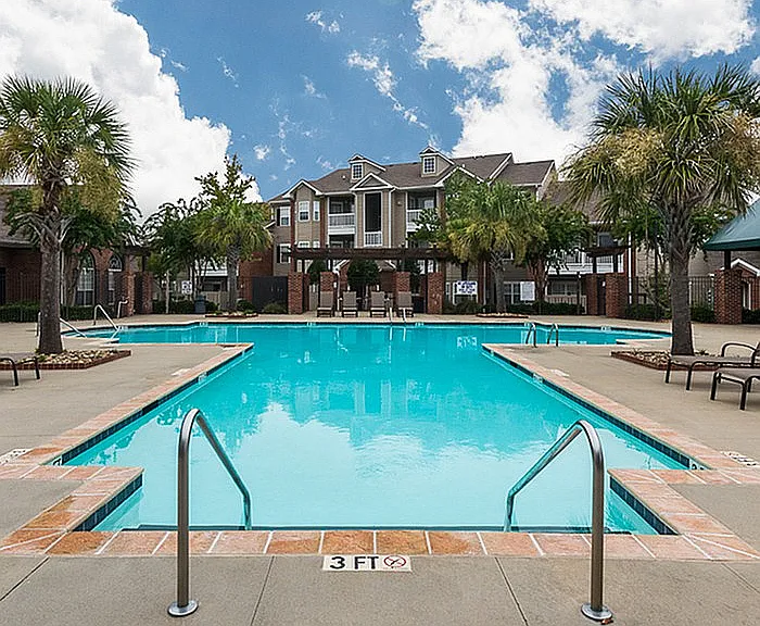 woodcreek farms pool