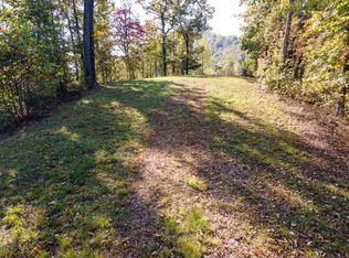 62 Lyle Mountain Trl, Franklin, NC 28734