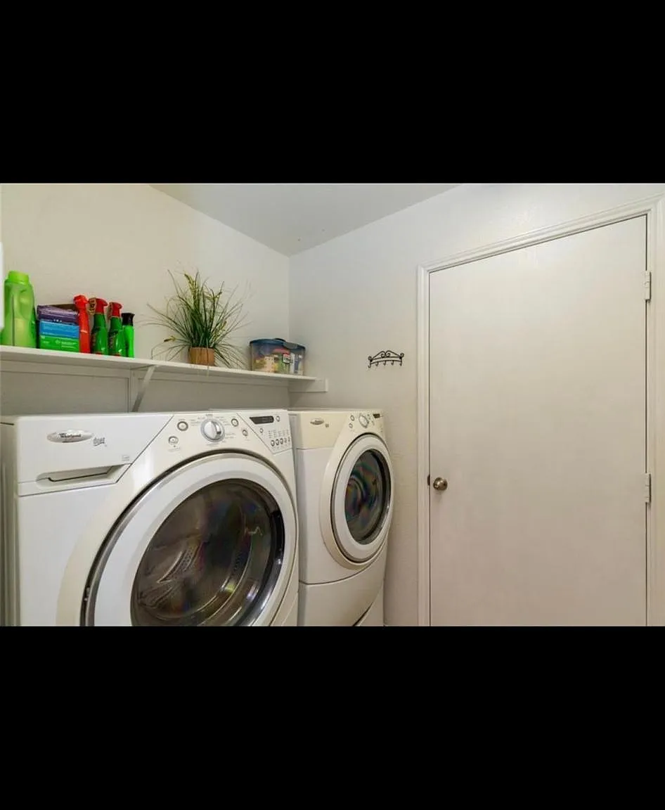 4 bed, 2100 sqft, $2,550 — Photo 4