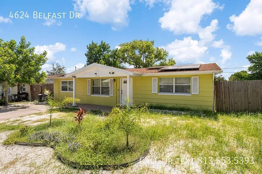 3BR Home with Bonus Backyard Room & Solar Panels — Photo 3