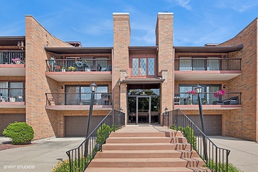 1st image of 9 Cinnamon Creek Dr APT 1S