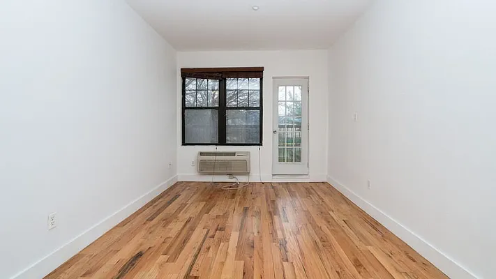 Rented by Nooklyn NYC LLC | media 28