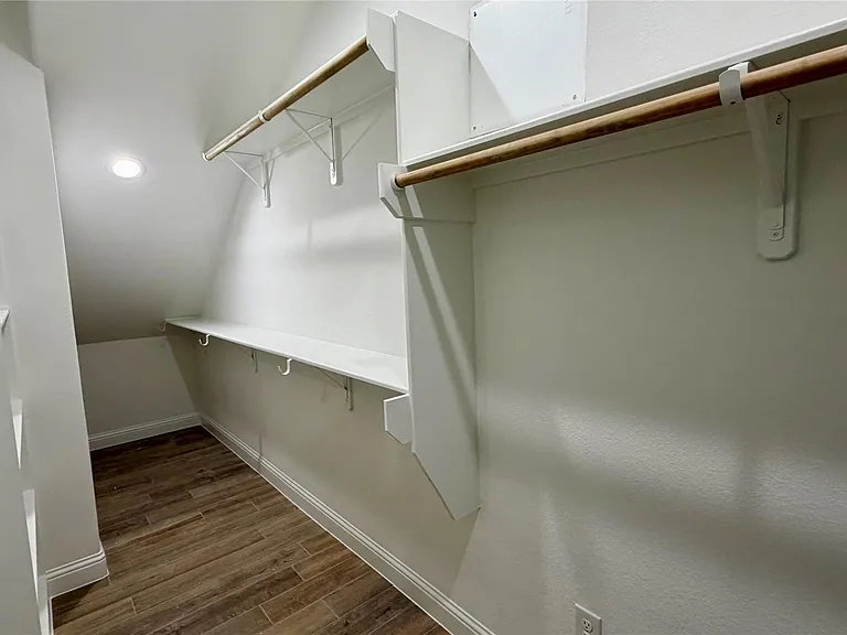 110 Cove — Photo 23