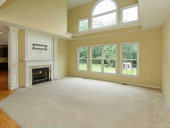 5th image of 7522 Sedge Meadow Dr