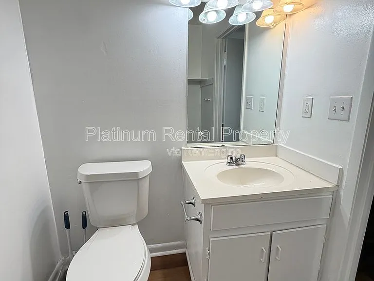3282 Highpoint Ct — Photo 10