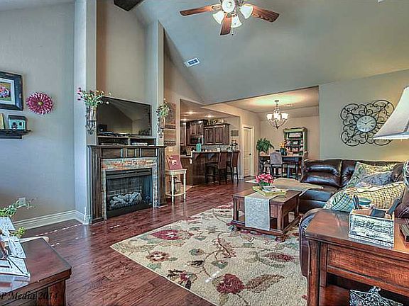 5th image of 3113 SW Warberry Ave
