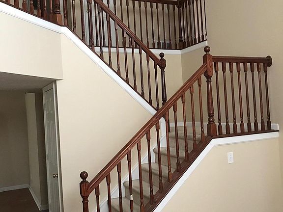 5th image of 8161 Carina Dr