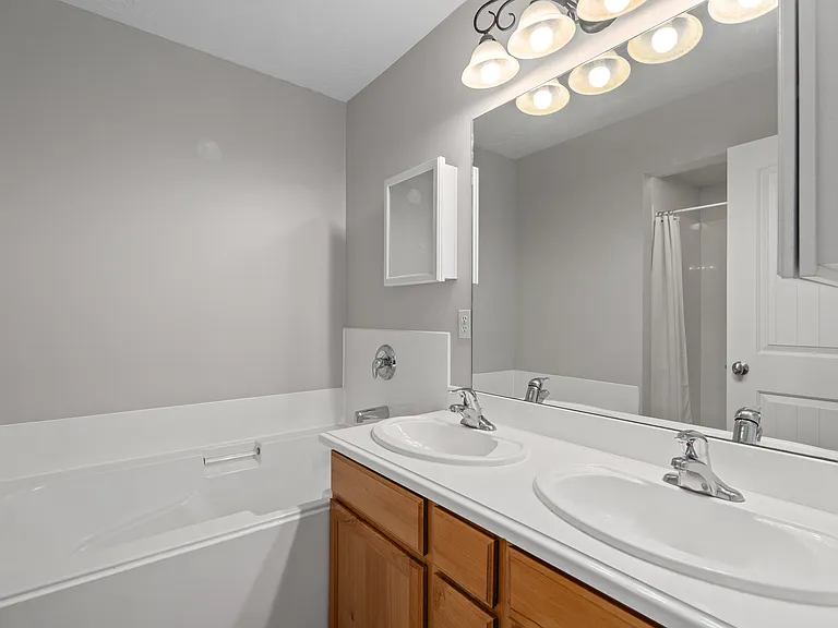 7178 S 420 E — Photo 16