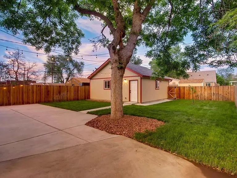 3720 Dahlia St — Photo 13