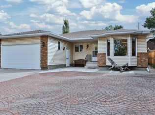 535 W 28th St S, Lethbridge, AB T1J3T1