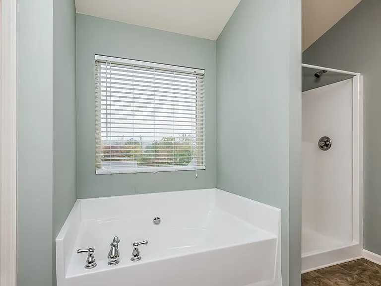 3542 Sandy Bank Dr — Photo 12