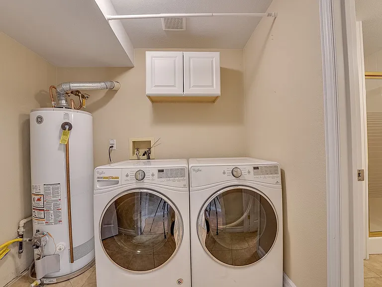 4274 Peach Tree Ct — Photo 21