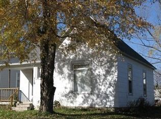110 15th St NW, Mason City, IA 50401