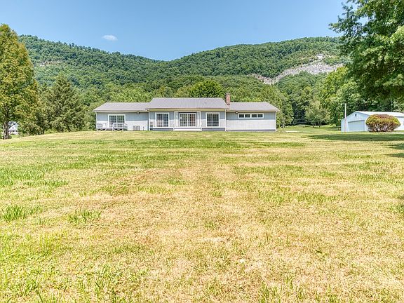 2nd image of 3511 Sunray Ln