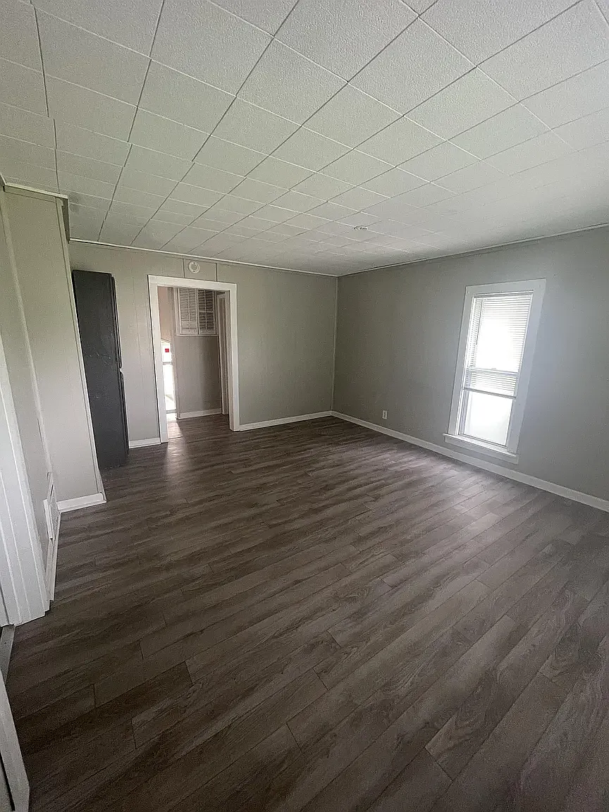 2 bed, 850 sqft, $1,150 — Photo 4