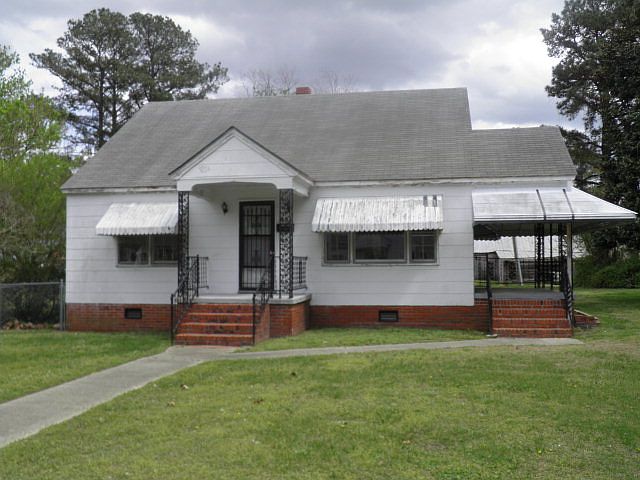 1st image of 434 Rapids St