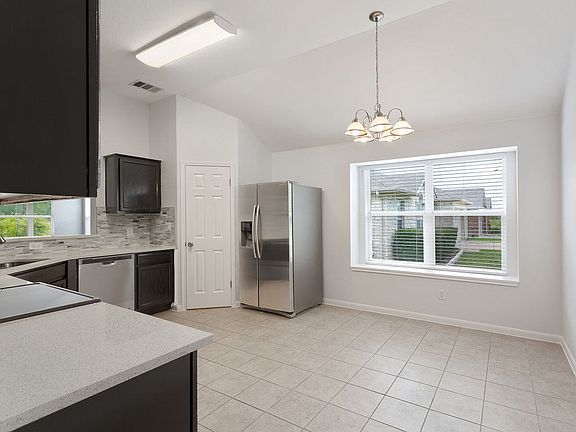 5th image of 6013 Lone Star Ct