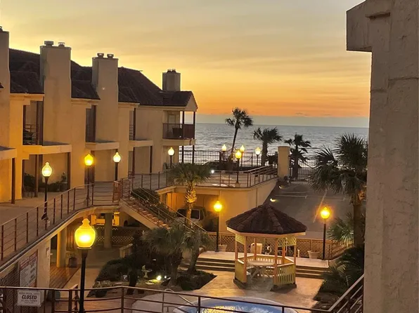 7312 Seawall Blvd APT 209, Galveston, TX 77551