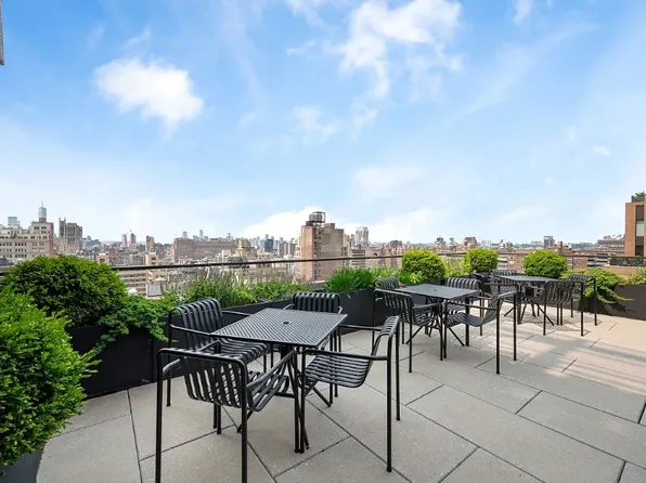 225 West 28th Street image 6 of 21