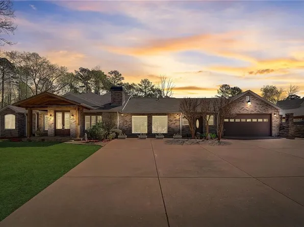 4721 Waters Rd, Woodstock, GA 30188