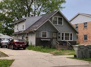 5661 N 94th St, Milwaukee, WI 53225