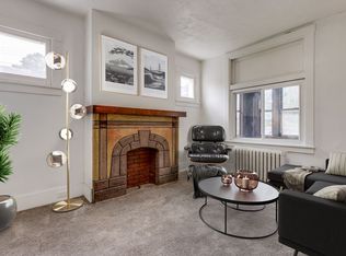 2027 Eccles St, Pittsburgh, PA 15210