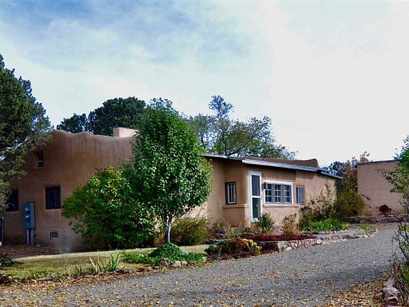 5th image of 1882 Conejo Dr Unit B