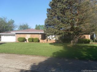 37 Wind Cave Dr, Springfield, IL 62712