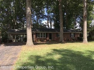 6235 Bingham Ave, Clemmons, NC 27012