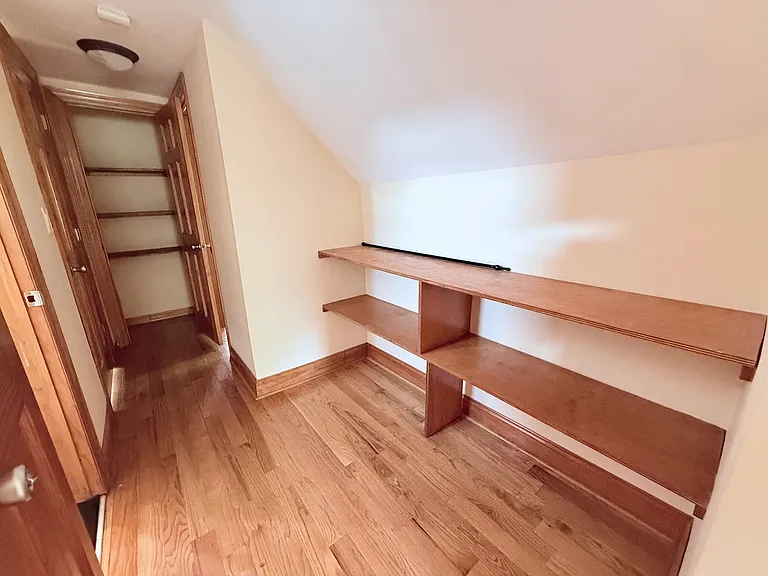 Wood St — Photo 12