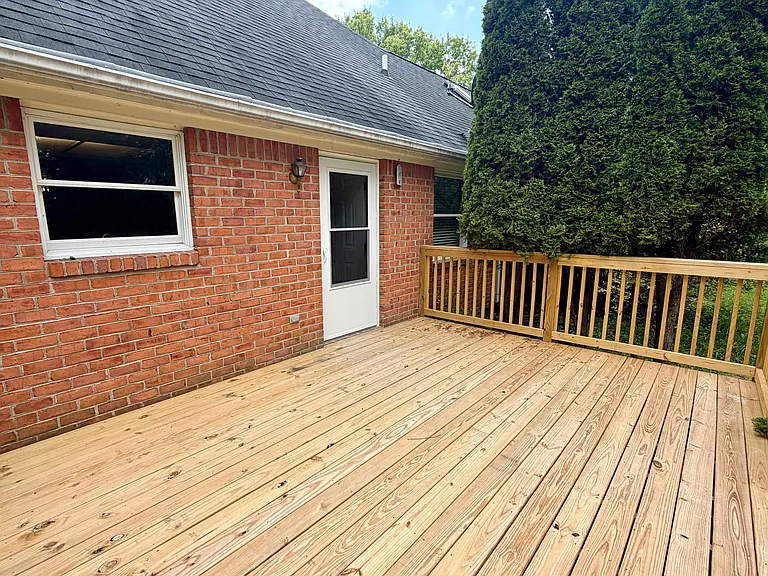 175 Highland Cir — Photo 40