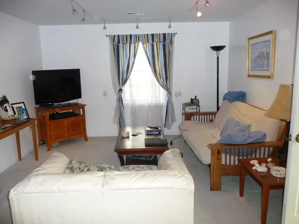 1804 N Veitch St, Arlington, VA 22201