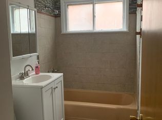 6226 W Thurston Ct, Milwaukee, WI 53218
