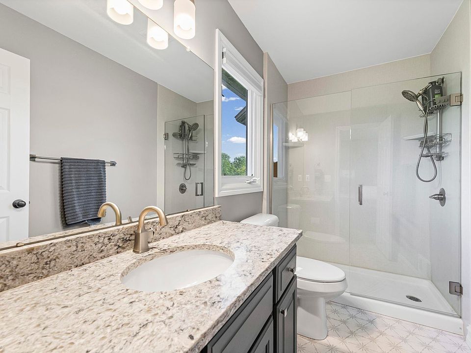 68242 Lake Angela Pointe, photo 27