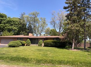 5N269 Bunker Ter, Itasca, IL 60143