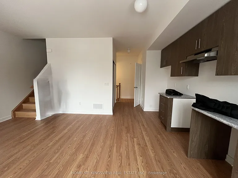 15100 Yonge St #231 — Photo 9