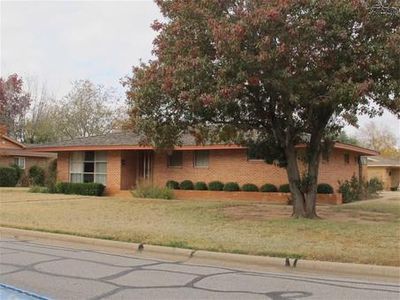 1600 Singleton Ave, Wichita Falls, TX, 76302
