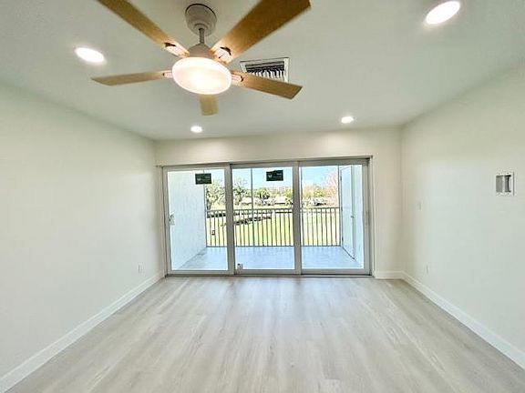 4th image of 6220 Augusta Dr APT 414