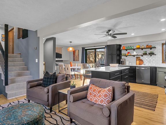 5th image of 1106 W 40th St