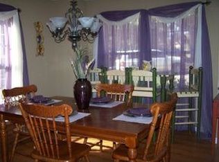 307 N Valley Rd, Fruitland Park, FL 34731