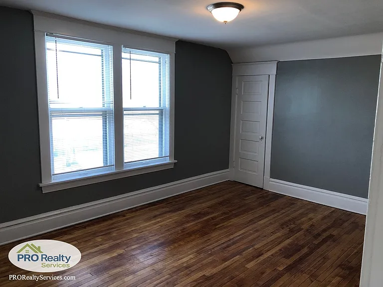 1520 Dayton Ave — Photo 10