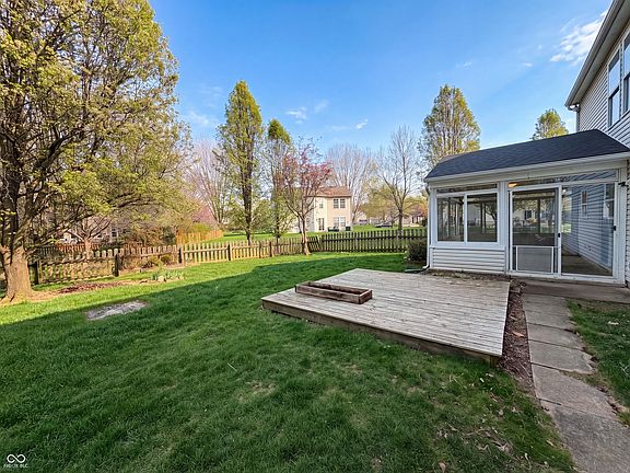 5th image of 1108 Albemarle Cir