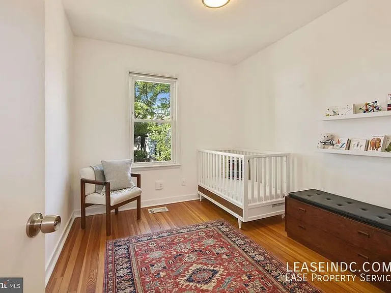 1830 8th St NW — Photo 16