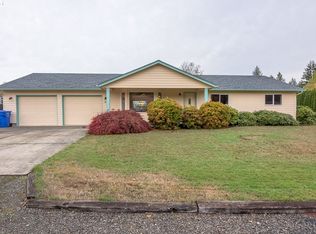 385 Goldenleaf Ct, Lyons, OR 97358