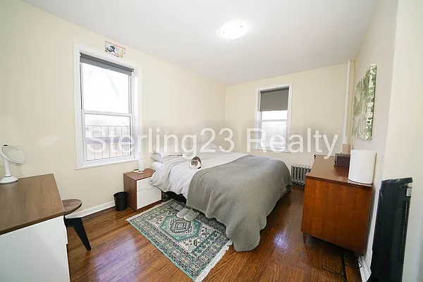 Rented by Sterling Realty Solution Inc | media 22