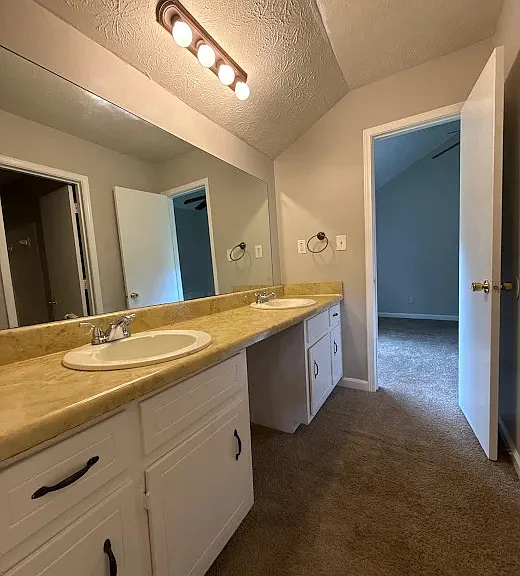 427 Chanterelle Dr — Photo 10